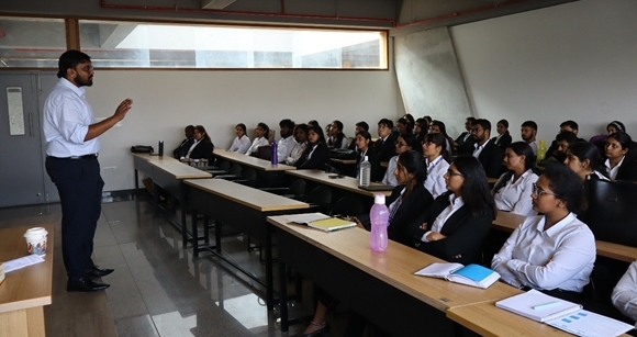 Talk on Internships to Placements organized by the Corporate Law Committee